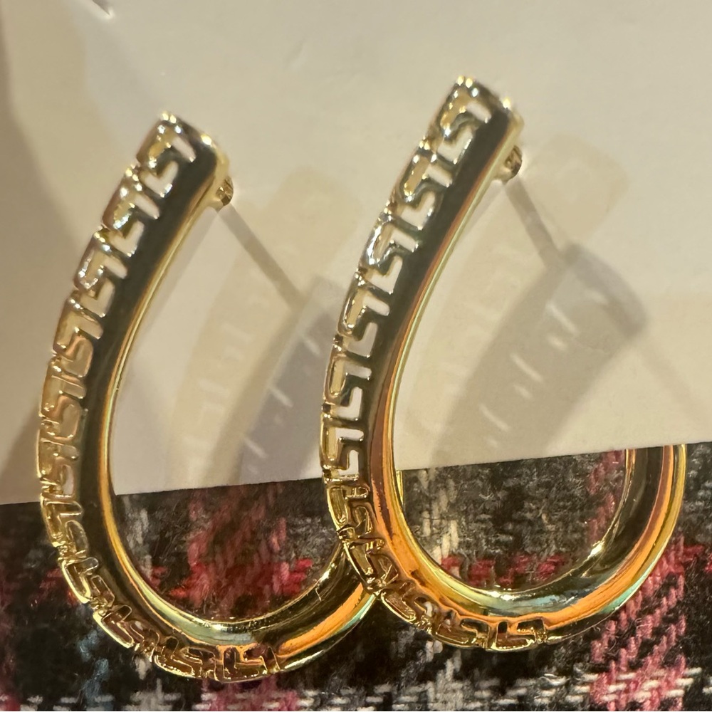Gold plated earrings